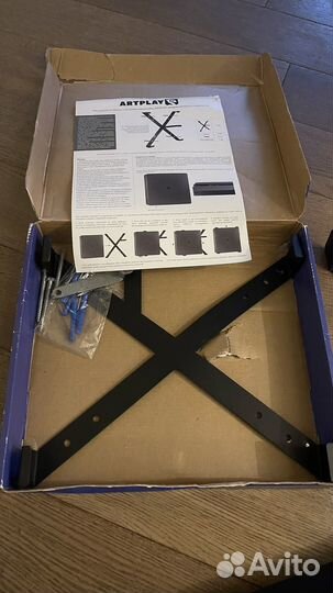 Кронштейн настенный для PS4 pro