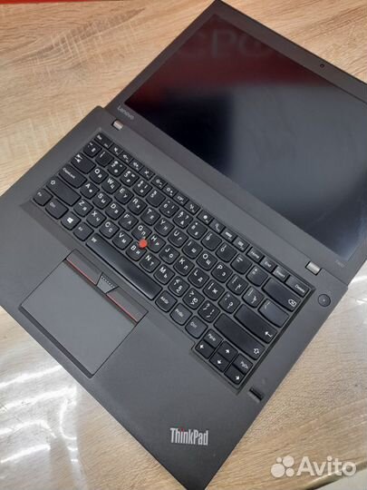 Шустрый ноутбук Lenovo T460 i5-6300U / 8 Gb озу