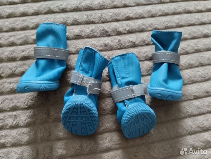 Ботинки для маленьких собак