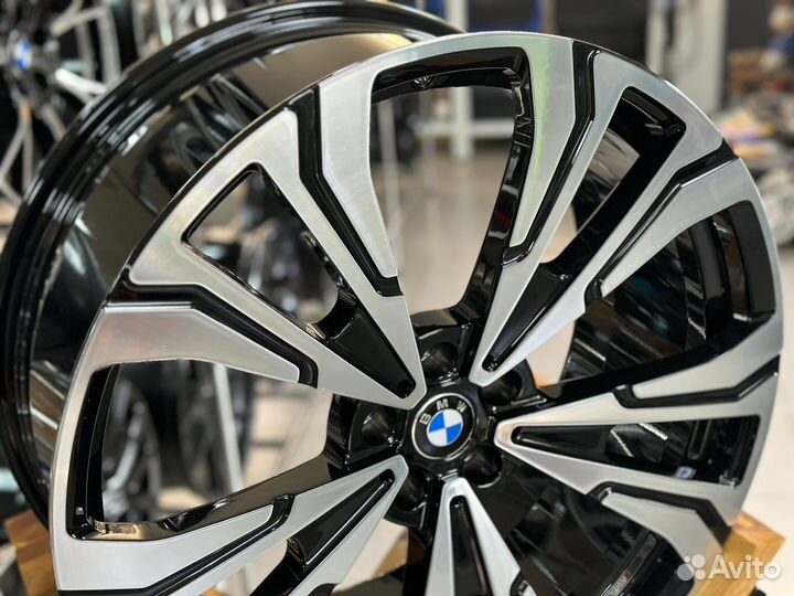 Диски кованые BMW Х5 Х6 Х7 новые разноширокие