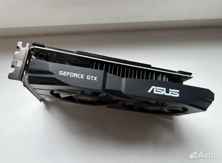 Nvidia geforce gtx 1050 ti 4gb asus cerberus