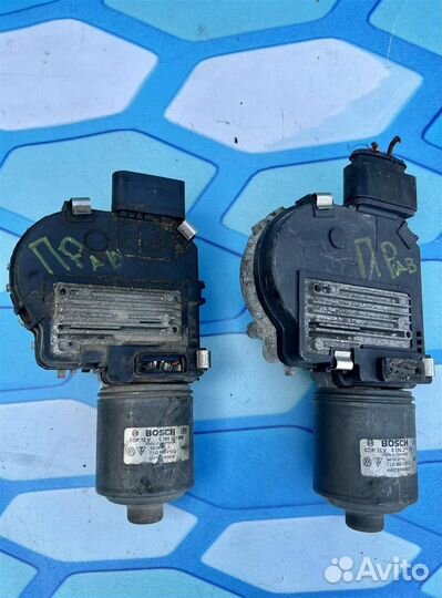 Моторчик стеклоочистителя передний правый руль 7