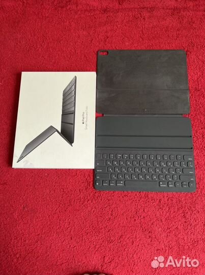 Чехол клавиатура доя iPad Pro 12.9 2018