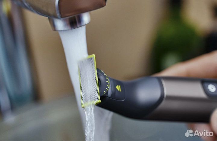 Триммер Philips OneBlade Pro Лицо + Тело