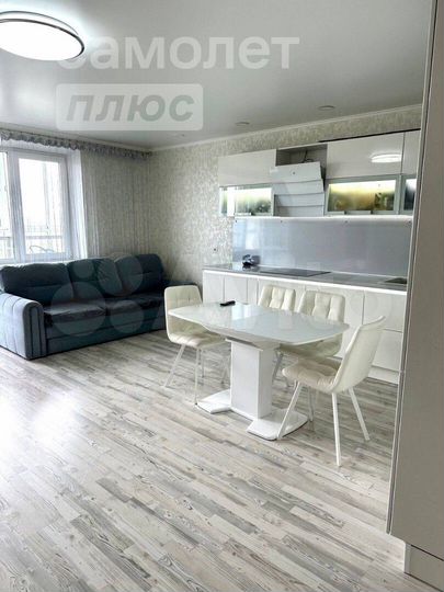 Квартира-студия, 82 м², 19/20 эт.