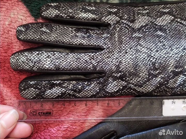 Перчатки женские кожаные новые