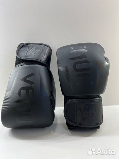 Перчатки Venum