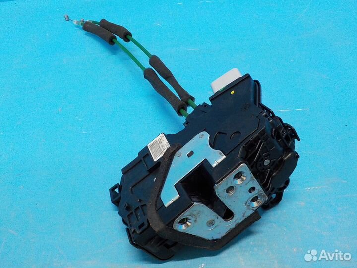 Замок двери передней левой KIA Soul 1 2009-2014