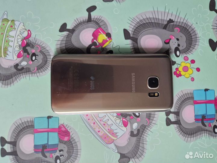 Телефон Samsung