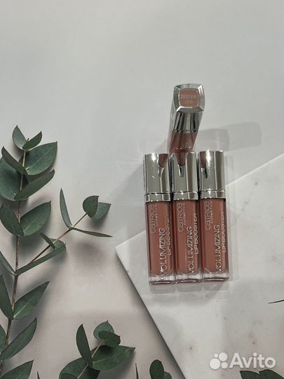 Catrice Volumizing Lip Booster увеличения губ 010