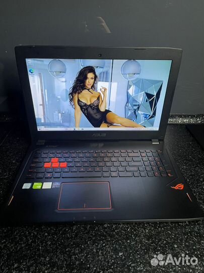 Игровой ноутбук asus i7-6700/gtx1060/16g/ssd384