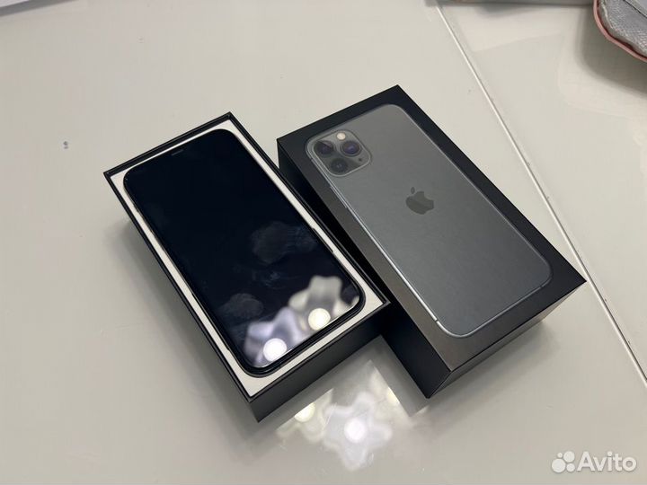 iPhone 11 Pro, 256 ГБ