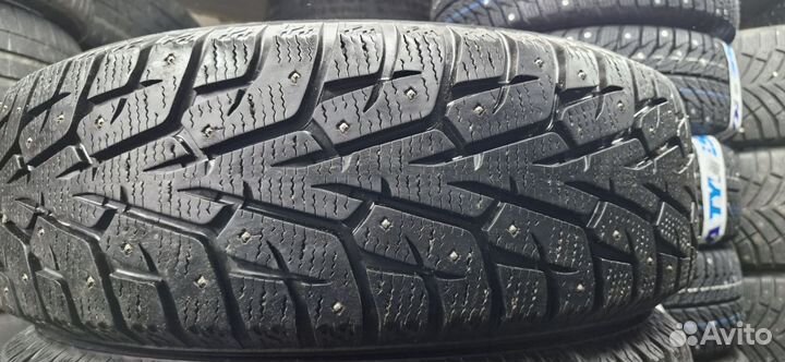 Yokohama Ice Guard IG55 215/65 R16