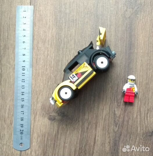 Lego City. Внутри 6 наборов. Обновлено