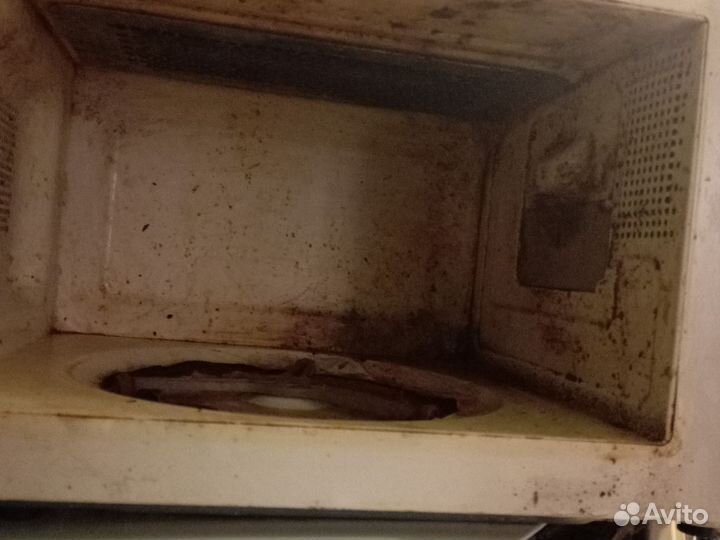 Микроволновка на запчасти