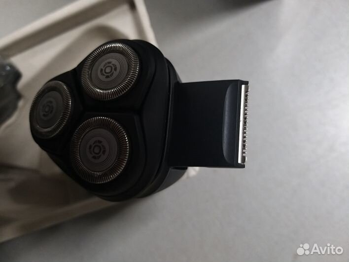 Электробритва Philips S1231 Series 1000