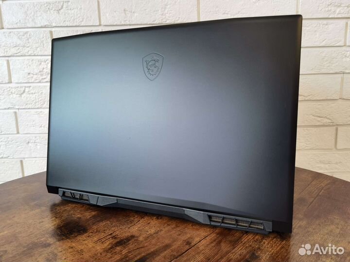 Игровой ноутбук 17.3