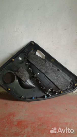 Карта левой задней двери