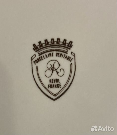 Фарфоровые тарелки настенные