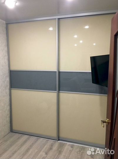 Двери купе для зонирования пространства