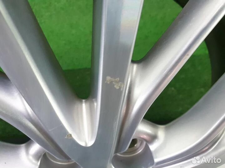 Диск литой R18 Toyota Camry 8 XV70 (2018-н.в.)