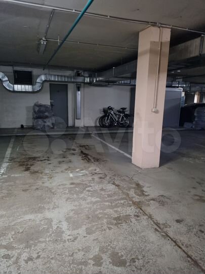 Машиноместо, 17 м²