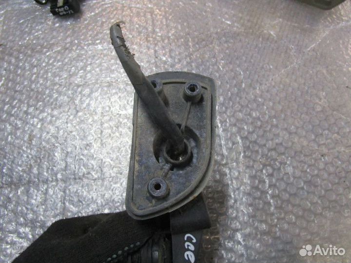 Механизм зеркала левый Kia Ceed 2007-2012 (до 2010