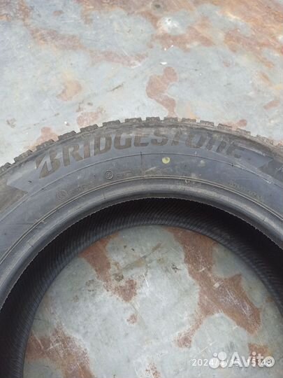 Bridgestone Ice Cruiser 7000S 225/65 R17