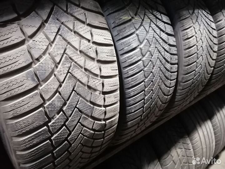 Bridgestone Blizzak LM-005 225/40 R18