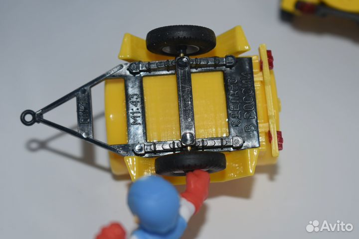 Прицепы-бочки Пиво, Квас, Рыба, Битум Модели 1:43