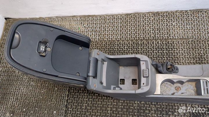 Консоль салона Ford Focus 2, 2009