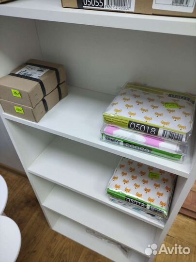 Стеллаж белый