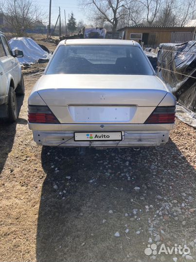 Mercedes-Benz E-класс 2.2 МТ, 1992, 500 000 км