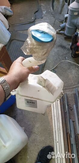 Бачок омывателя nissan tiida