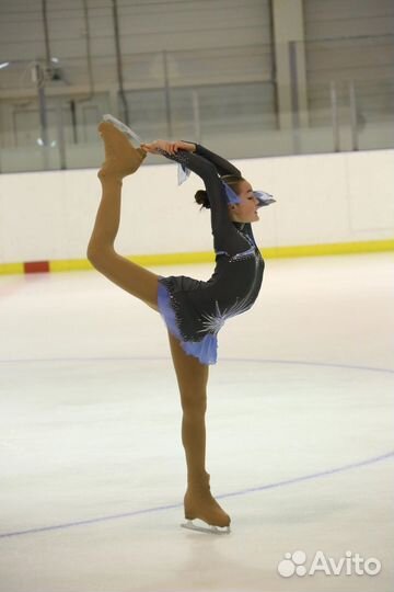 Тренер по фигурному катанию и хоккею