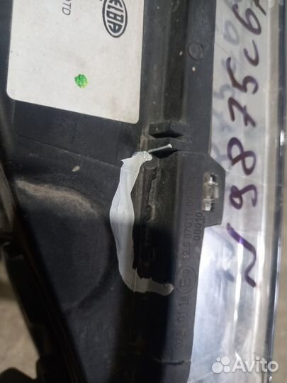 Фара правая LADA Largus