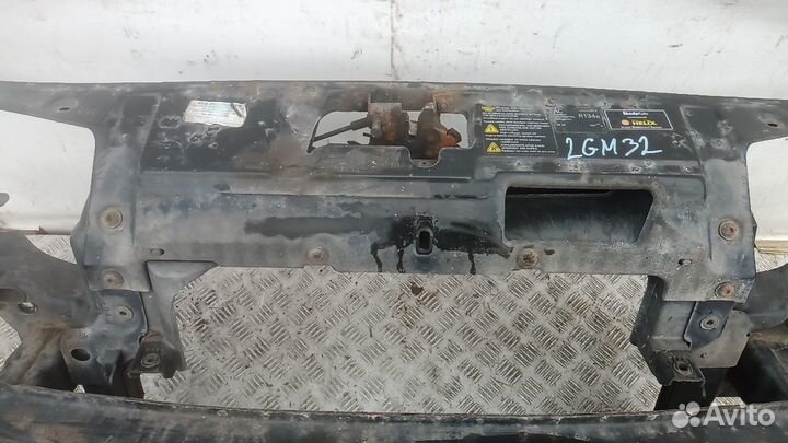 Панель передняя/телевизор (элемент) Skoda Fabia