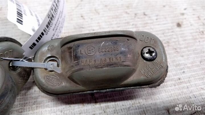 Фонарь подсветки номера Audi A6 C4 94-97г