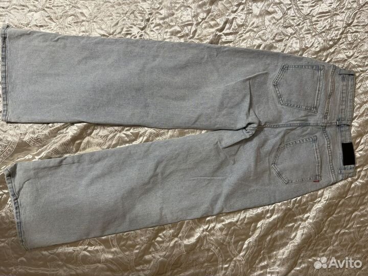 Продам джинсы одевала 2-3 раза