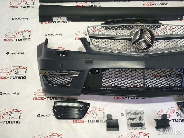 Обвес С63 AMG W204 Стандартная решетка и насадки