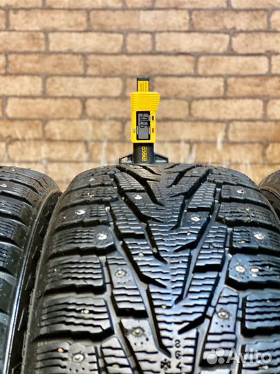 Nokian Tyres Hakkapeliitta 7 SUV 225/60 R17