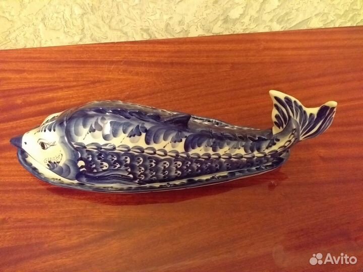 Большой осетр авторская гжель