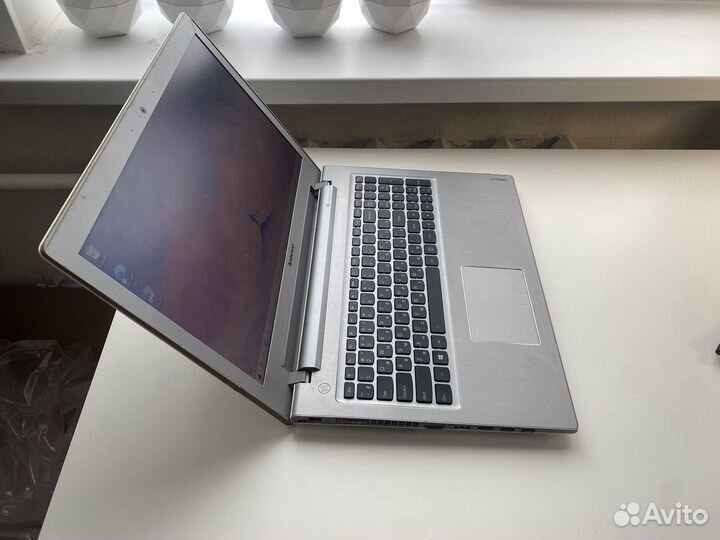 Мощый Lenovo i5 ссд