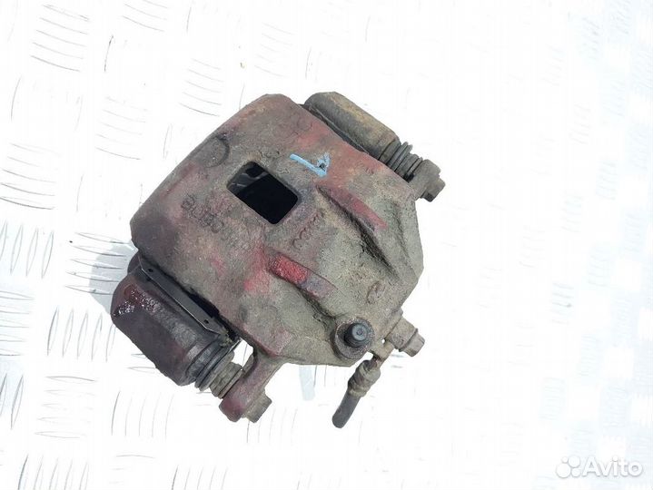 Суппорт передний левый Hyundai Sonata