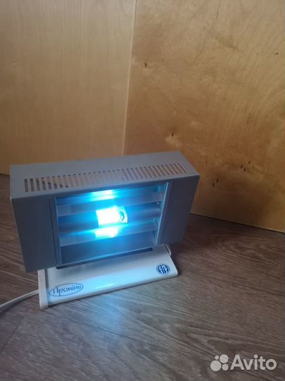 Кварцевая лампа бактерицидная