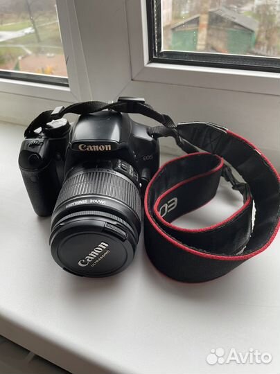 Зеркальный фотоаппарат