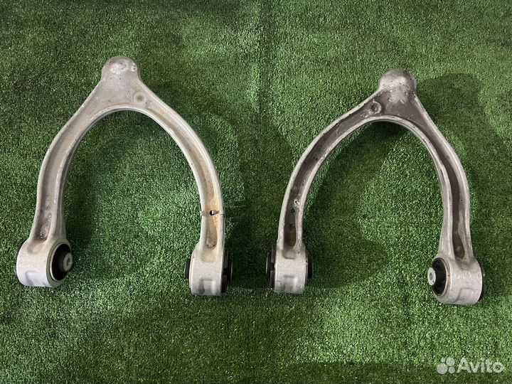 Верхние рычаги подвески Мерседес W 205