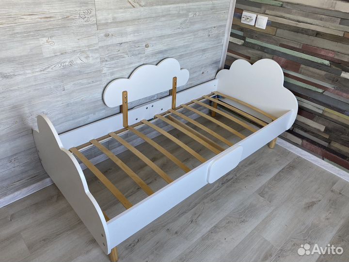 Кровать детская облако