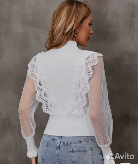 Блузка женская белая 42 44