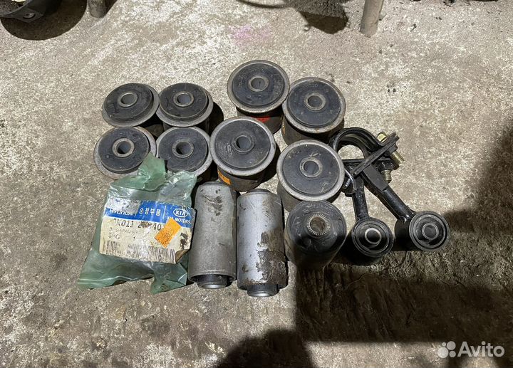 Сайлентблоки новые Kia Sportage